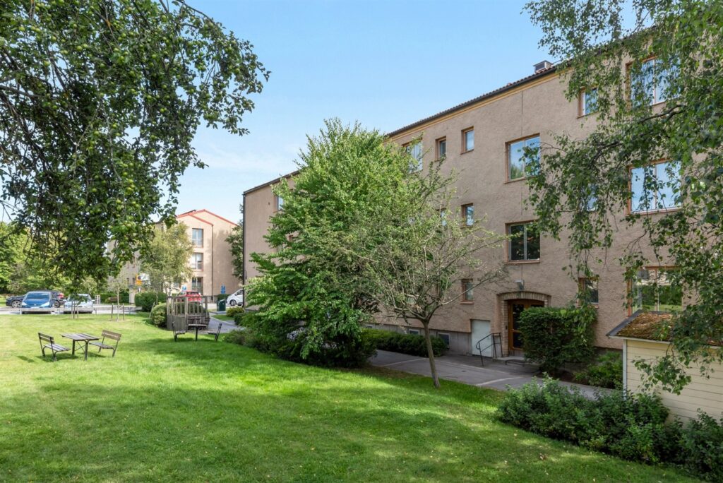 Sanering av Lägenhet. Nacka Saltsjö Boo